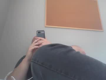 Thickhead94 Chaturbate stream image from May 09, 2025