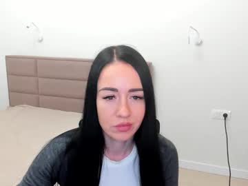 Bellamoarr Chaturbate stream image from May 09, 2025