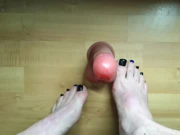 Saerg123 Chaturbate stream image from May 09, 2025