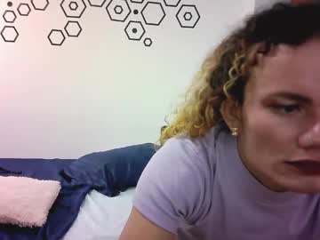 Saray__Love Chaturbate stream image from May 09, 2025