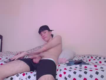 Matt_Georgus Chaturbate stream image from May 09, 2025