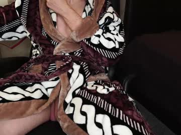 Teach_Me_Plz Chaturbate stream image from May 09, 2025