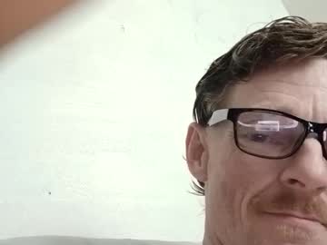 Rickyschweitzer5 Chaturbate stream image from May 09, 2025