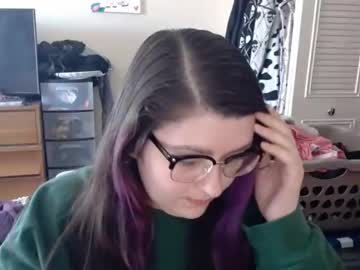 Scarlettedwards Chaturbate stream image from May 09, 2025