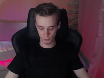 Utvay Chaturbate stream image from May 09, 2025