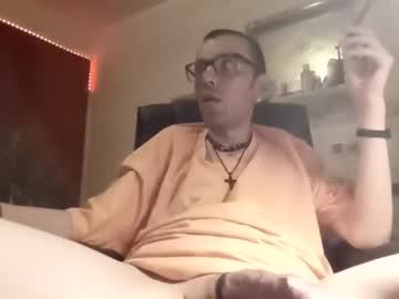 Kevin200035 Chaturbate stream image from May 09, 2025