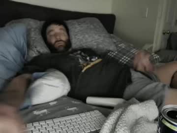 C2cmee Chaturbate stream image from May 09, 2025