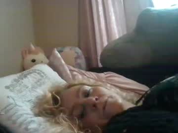 Chaosangel33 Chaturbate stream image from May 09, 2025