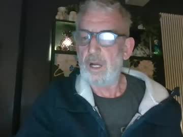 Chris1404 Chaturbate stream image from May 09, 2025