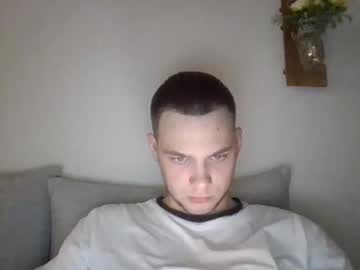 Edward_Cute_Pretty Chaturbate stream image from May 09, 2025