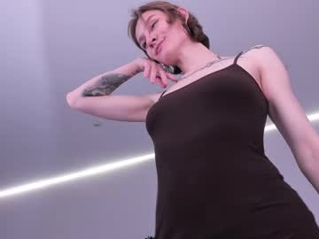Riasinn Chaturbate stream image from May 09, 2025