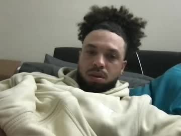 Juicemvnkj Chaturbate stream image from May 09, 2025