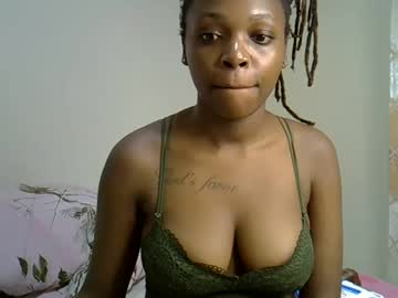 Candie_1 Chaturbate stream image from May 10, 2025