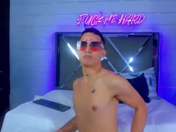 Sex_Hotmensss Chaturbate stream image from May 10, 2025