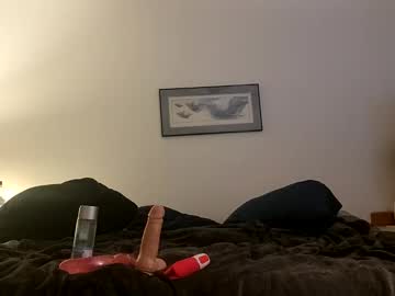 Ezbreezy13 Chaturbate stream image from May 10, 2025