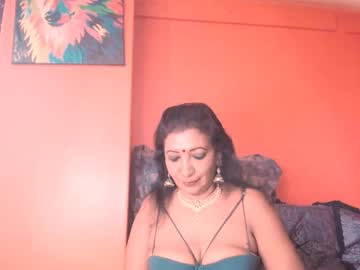 Indiansarika65 Chaturbate stream image from May 10, 2025