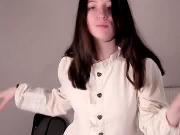 Sheenaades Chaturbate stream image from May 10, 2025