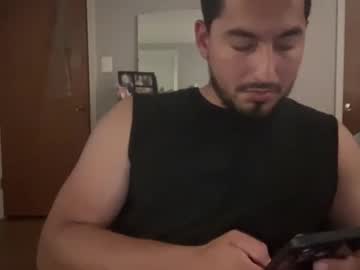 Stonerfit Chaturbate stream image from May 10, 2025