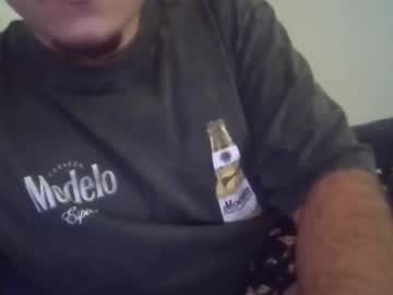 Lucrativebong Chaturbate stream image from May 10, 2025