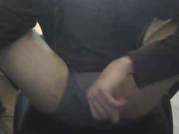 Senoj99 Chaturbate stream image from May 10, 2025