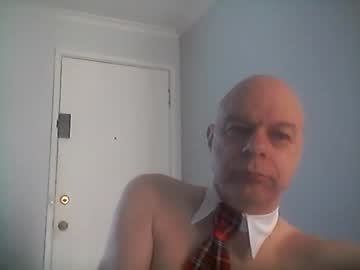 Rooboy55 Chaturbate stream image from May 10, 2025