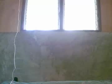 Saszzyyumiie Chaturbate stream image from May 10, 2025