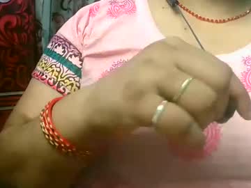 Rakhi33888 Chaturbate stream image from May 10, 2025