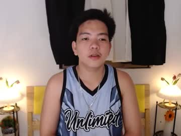 Clydemorningstar Chaturbate stream image from May 10, 2025