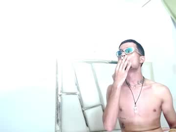 Elliot_Mont Chaturbate stream image from May 10, 2025