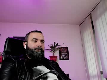 Misterlov3r Chaturbate stream image from May 10, 2025