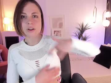 Rose_Melon Chaturbate stream image from May 10, 2025