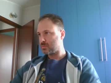 Mravocado6 Chaturbate stream image from May 10, 2025