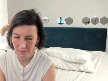 Lia_Reyn Chaturbate stream image from May 10, 2025