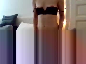 _Lovelinked_ Chaturbate stream image from May 10, 2025