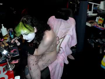 Justamtfgirl Chaturbate stream image from May 10, 2025