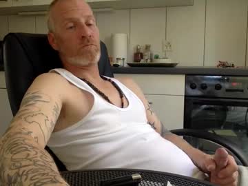Kingsize187 Chaturbate stream image from May 10, 2025