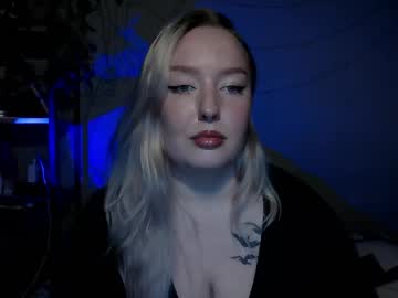 Amarabreeze Chaturbate stream image from May 10, 2025
