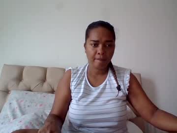Cristal_Blanco Chaturbate stream image from May 10, 2025