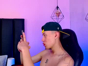 Dereck_Sm1th Chaturbate stream image from May 10, 2025