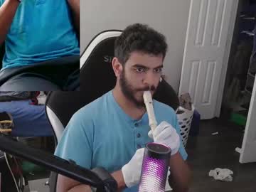 Heckero Chaturbate stream image from May 10, 2025