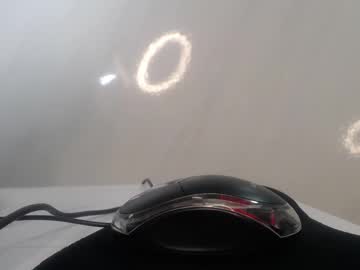 Lexuren_B Chaturbate stream image from May 10, 2025