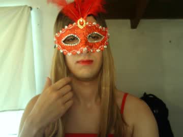 Selenefire Chaturbate stream image from May 10, 2025