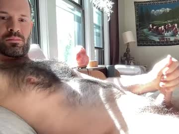 4u_Hairy_Stud_4u Chaturbate stream image from May 10, 2025