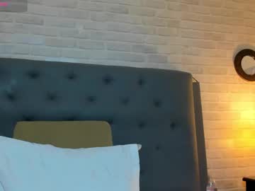 _Oliviajoness Chaturbate stream image from May 10, 2025