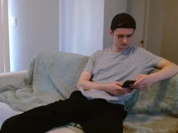 Scarymechanic Chaturbate stream image from May 10, 2025