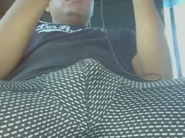 444juan Chaturbate stream image from May 10, 2025