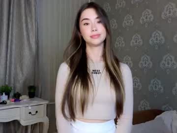 Cherrry_Blossom Chaturbate stream image from May 10, 2025