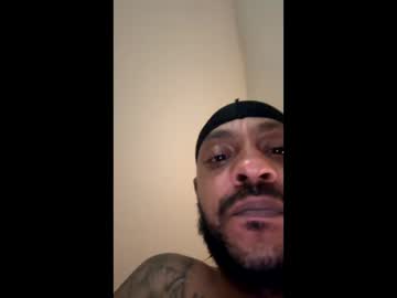 Haloghos33 Chaturbate stream image from May 10, 2025