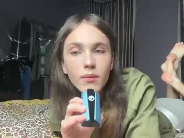 Fcherthth Chaturbate stream image from May 10, 2025