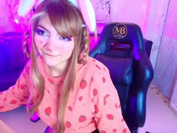 Nekomimichan Chaturbate stream image from May 10, 2025
